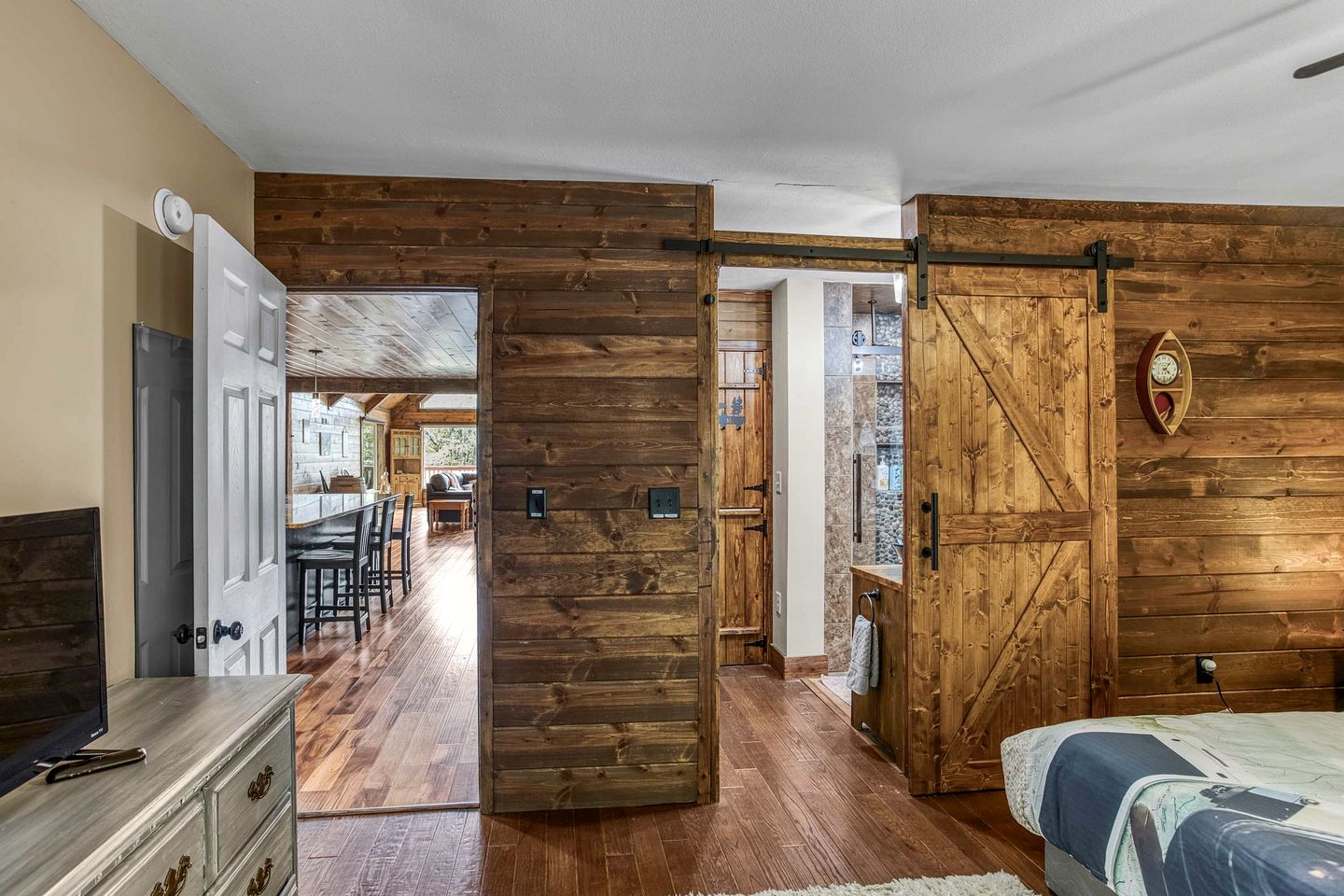 Luxury Lakeside Mountain Escape with Wraparound Deck Near Terra Alta, West Virginia