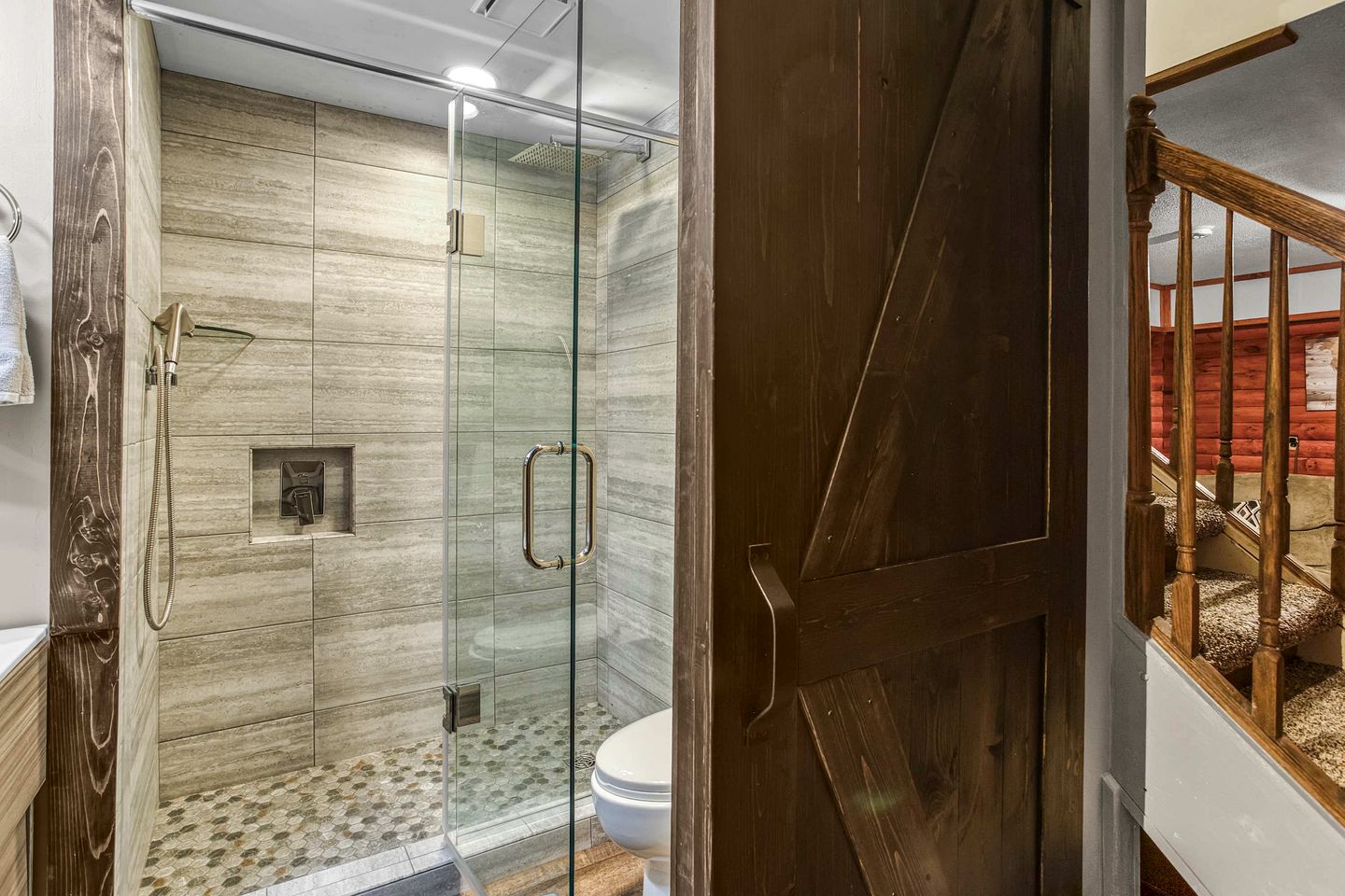 Luxury Lakeside Mountain Escape with Wraparound Deck Near Terra Alta, West Virginia