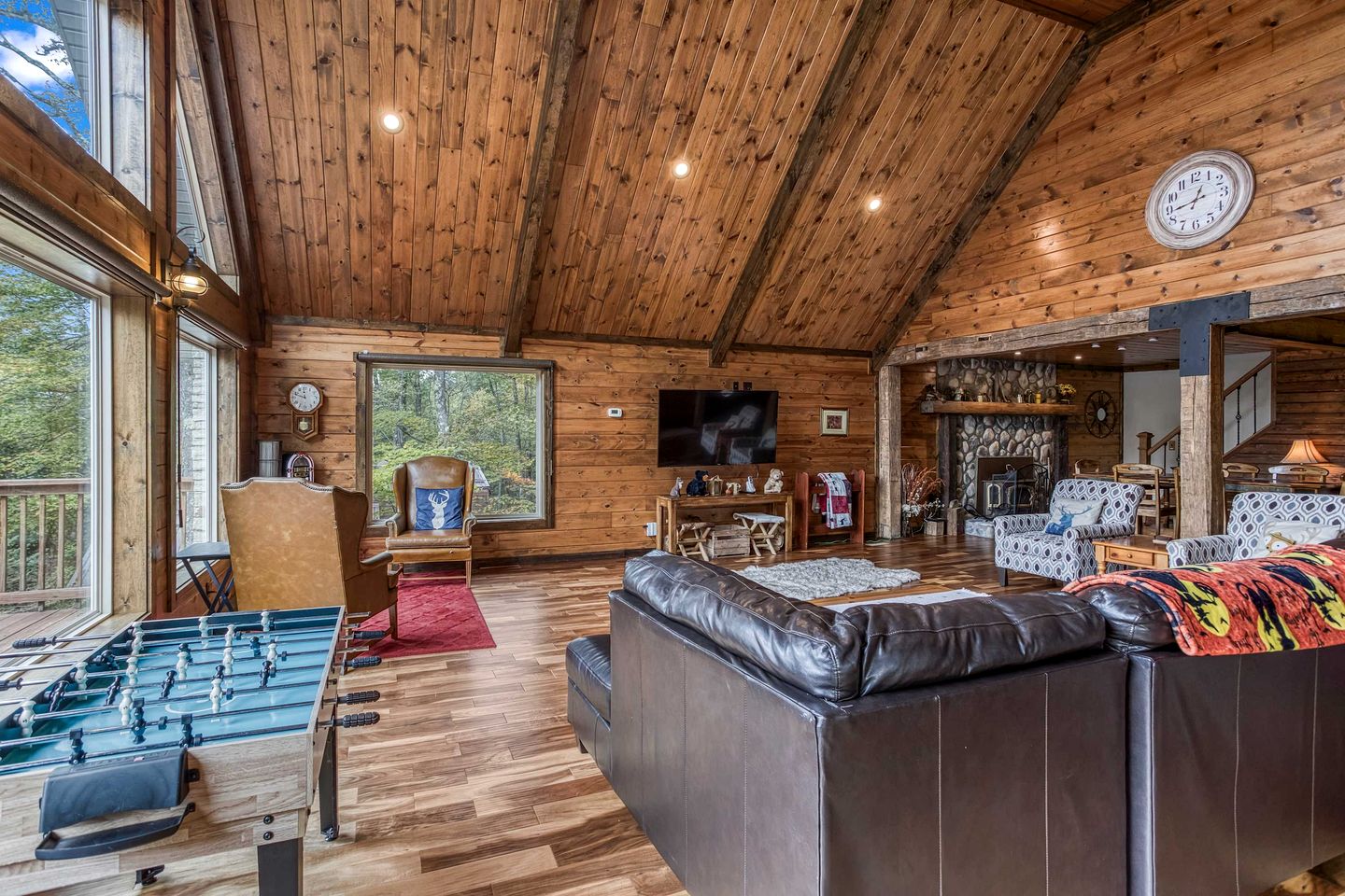 Luxury Lakeside Mountain Escape with Wraparound Deck Near Terra Alta, West Virginia