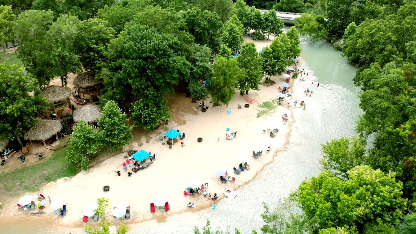 Luxurious Safari Tent for a Family Glamping Vacation by the San Marcos River near Kingsbury, Texas