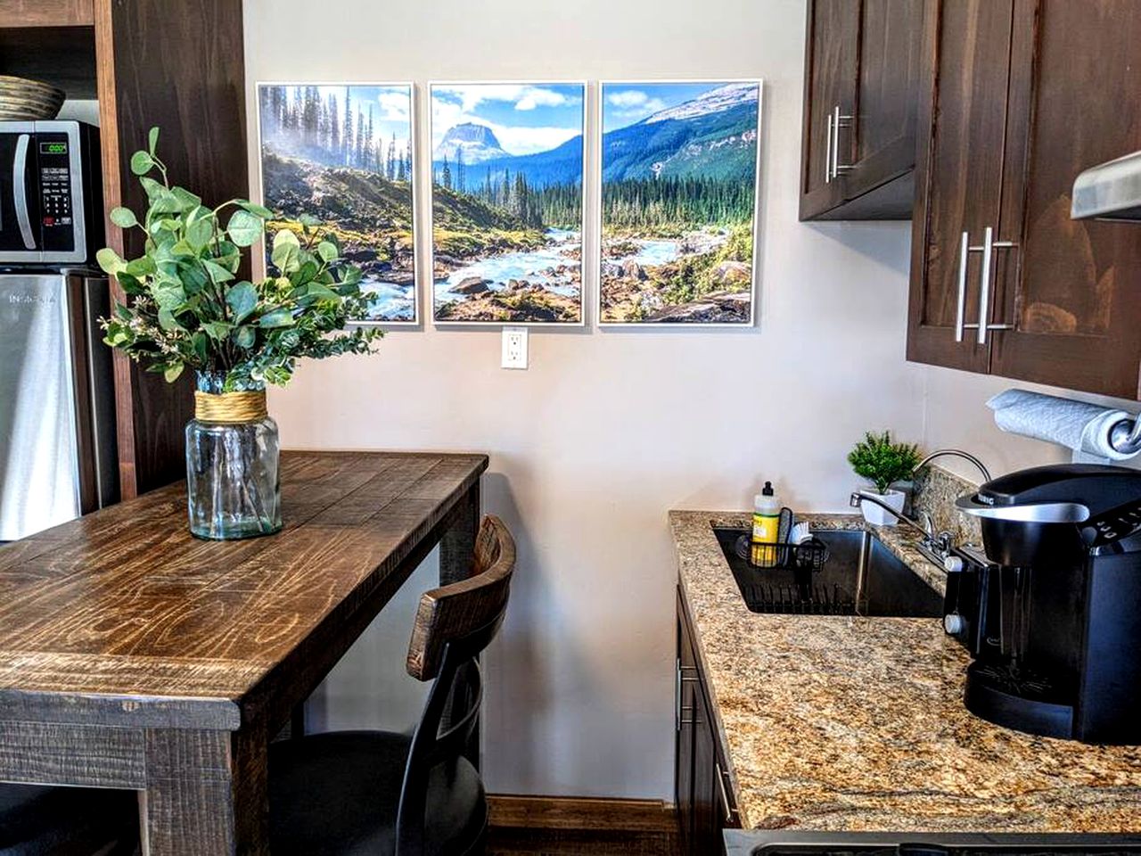 6 The Hawks Hideout Cabin with Lake Views, Santa Ysabel, California