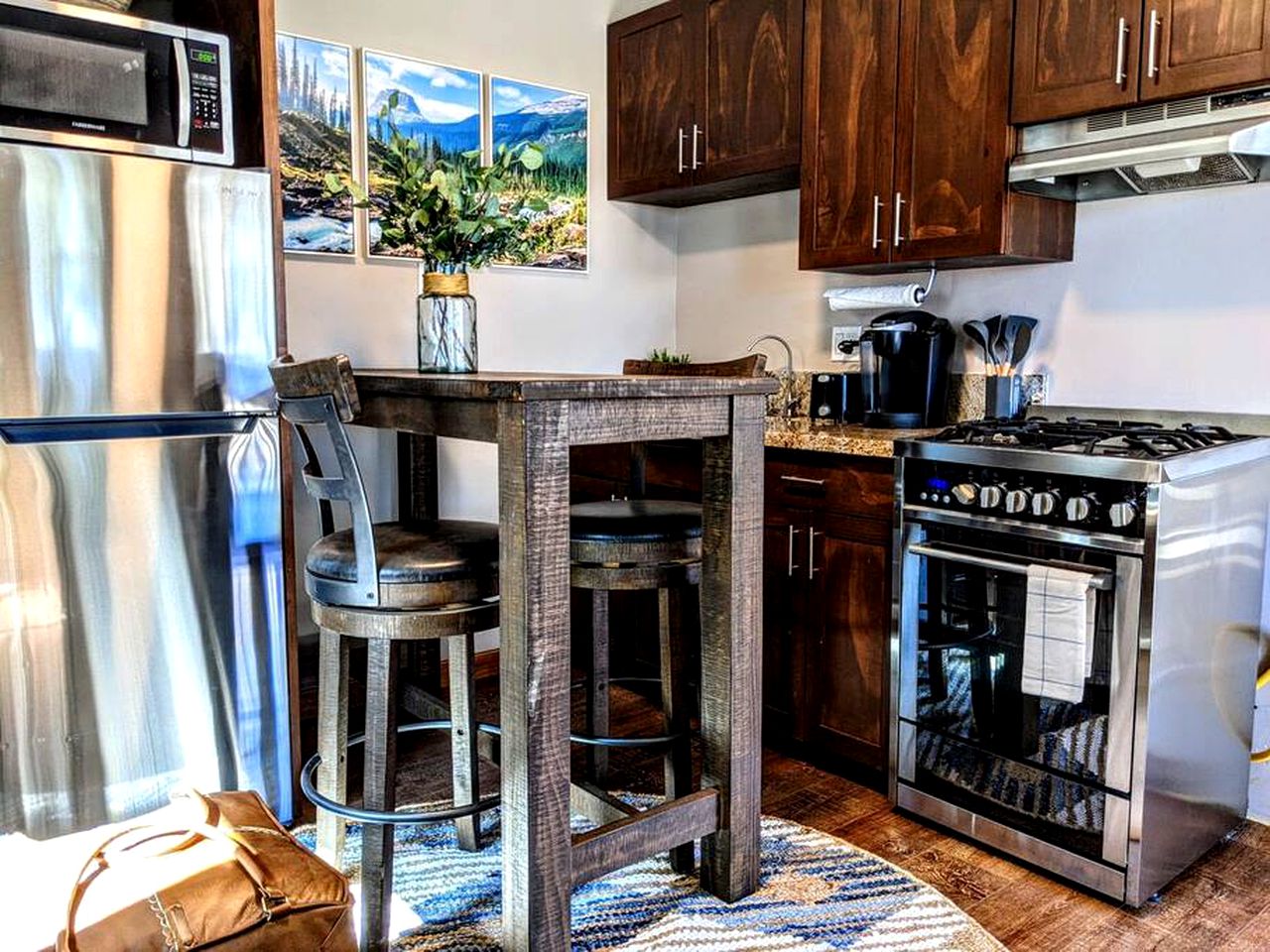 6 The Hawks Hideout Cabin with Lake Views, Santa Ysabel, California