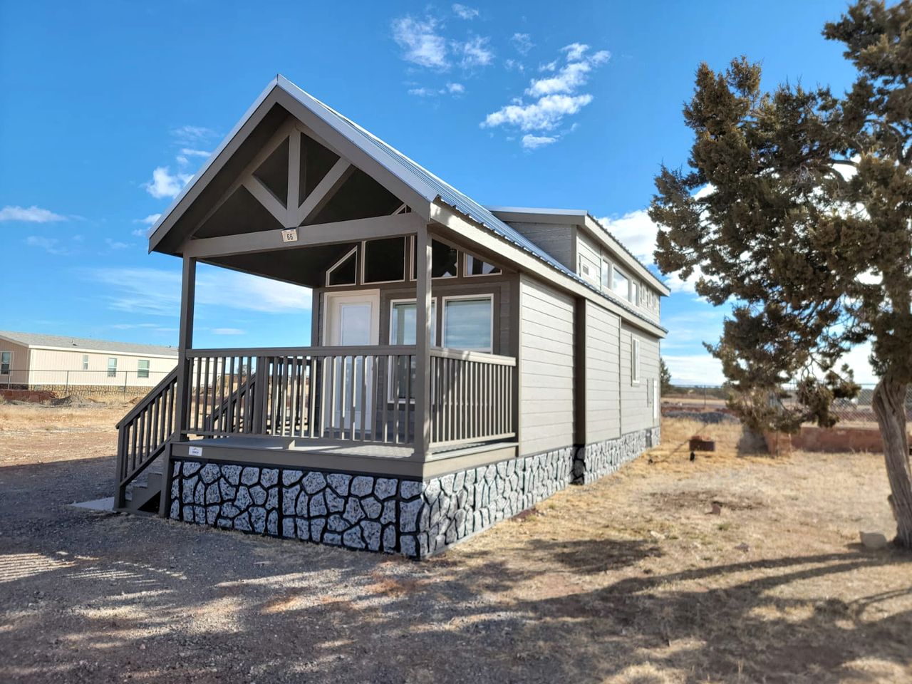 Stylish Tiny Home Getaway with Spacious Loft & Outdoor Area in Williams, Arizona