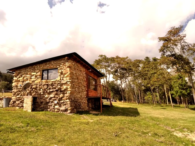 This gorgeous rental is ideal for a vacation in Colombia.