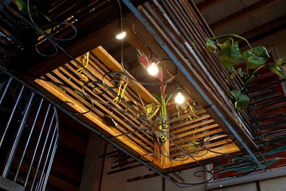 Amazing Gold Coast Tree House Perfect for Glamping in Queensland - Photo 2