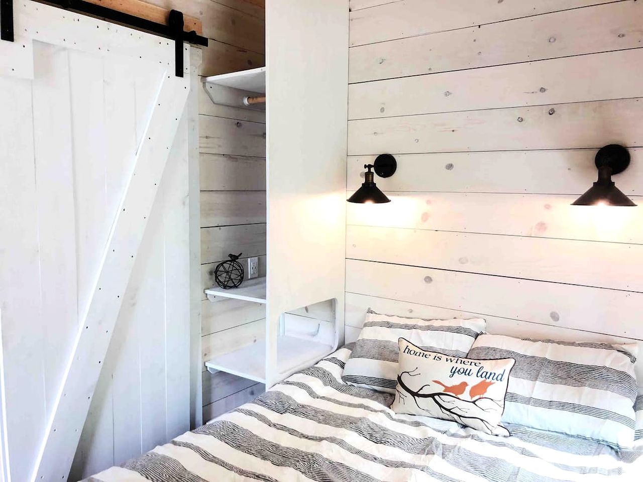 Secluded Tiny House Rental near Anchorage for Glamping in Alaska