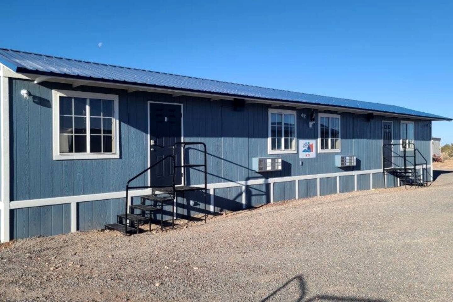 Newly Remodeled Escape with Peaceful Nights & Outdoor Lounge in Williams, Arizona