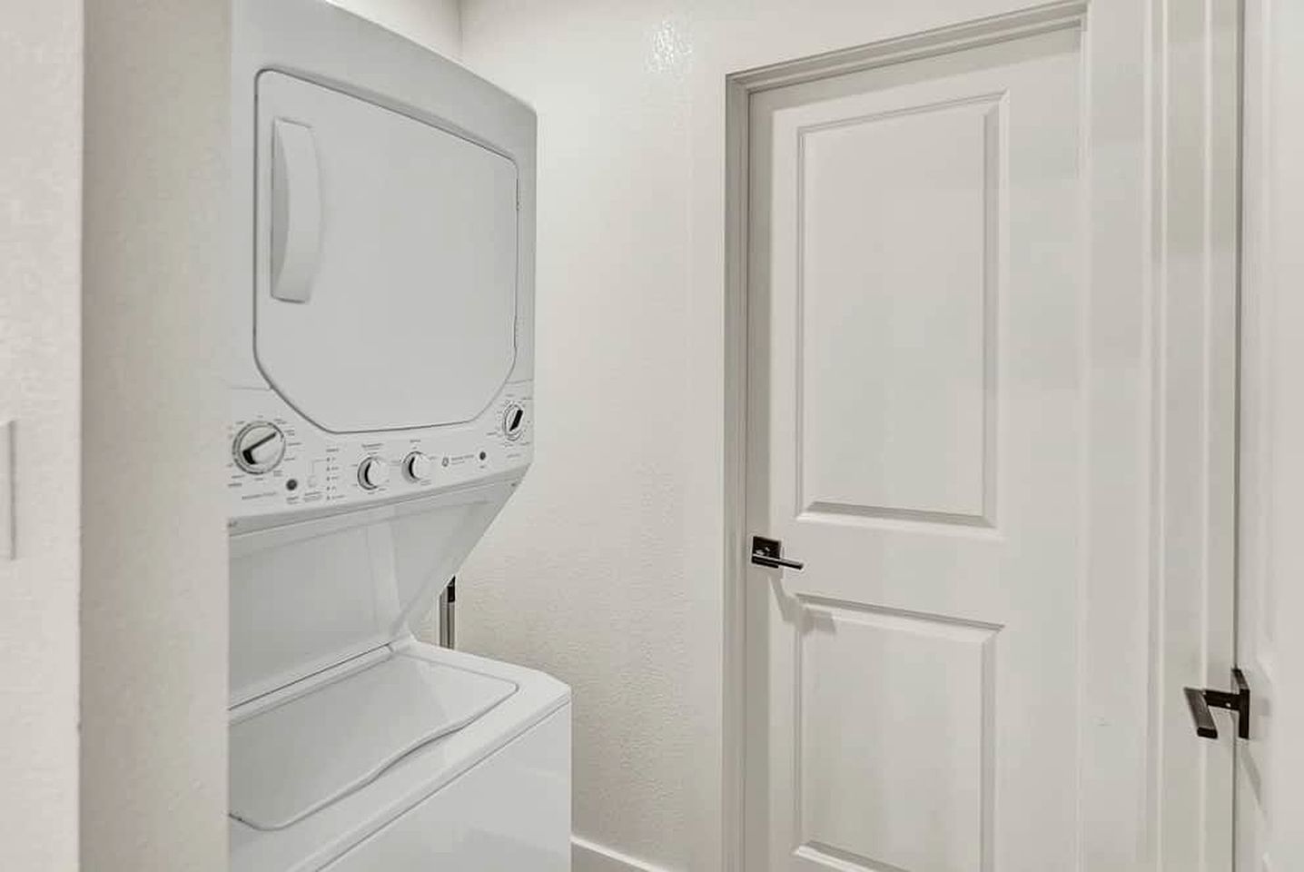 Luxury Cabin for Four for Texas Glamping Retreat