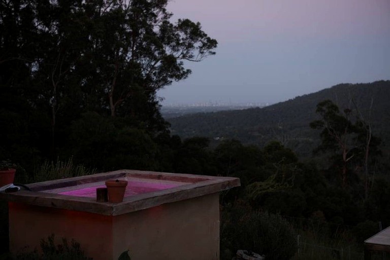 Cabins (Gold Coast, Queensland, Australia)