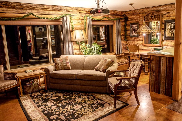 Cabins (Livingston, Montana, United States)