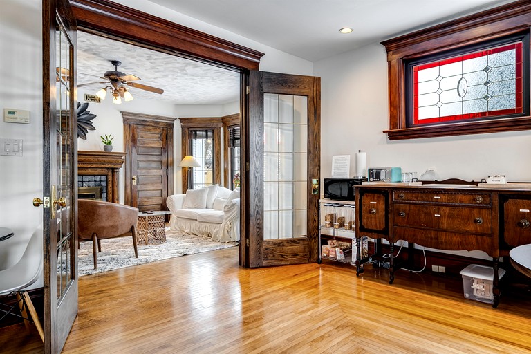 Vacation Rentals (Canada, Leamington, Ontario)