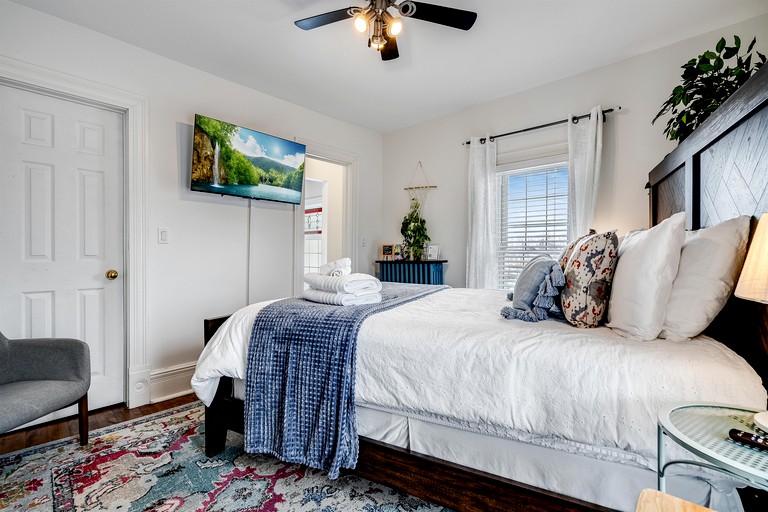 Vacation Rentals (Canada, Leamington, Ontario)