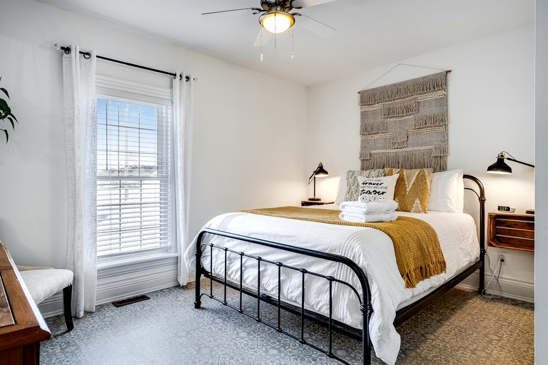 Vacation Rentals (Canada, Leamington, Ontario)