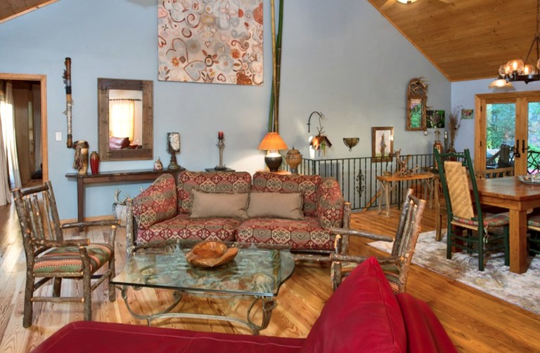 Nature Lodges (Sapphire, North Carolina, United States)