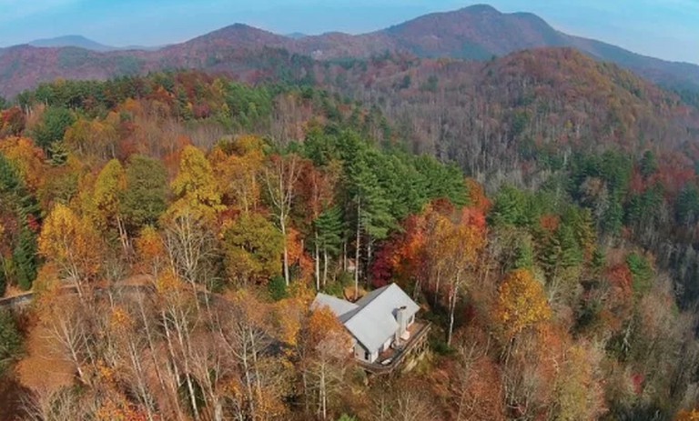 Cabins (Sapphire, North Carolina, United States)