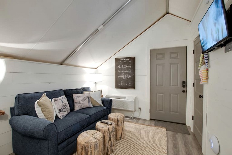 Tented Cabins (United States of America, Scottsboro, Alabama)