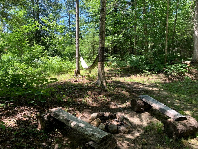 Tipis (Saint-Calixte, Quebec, Canada)