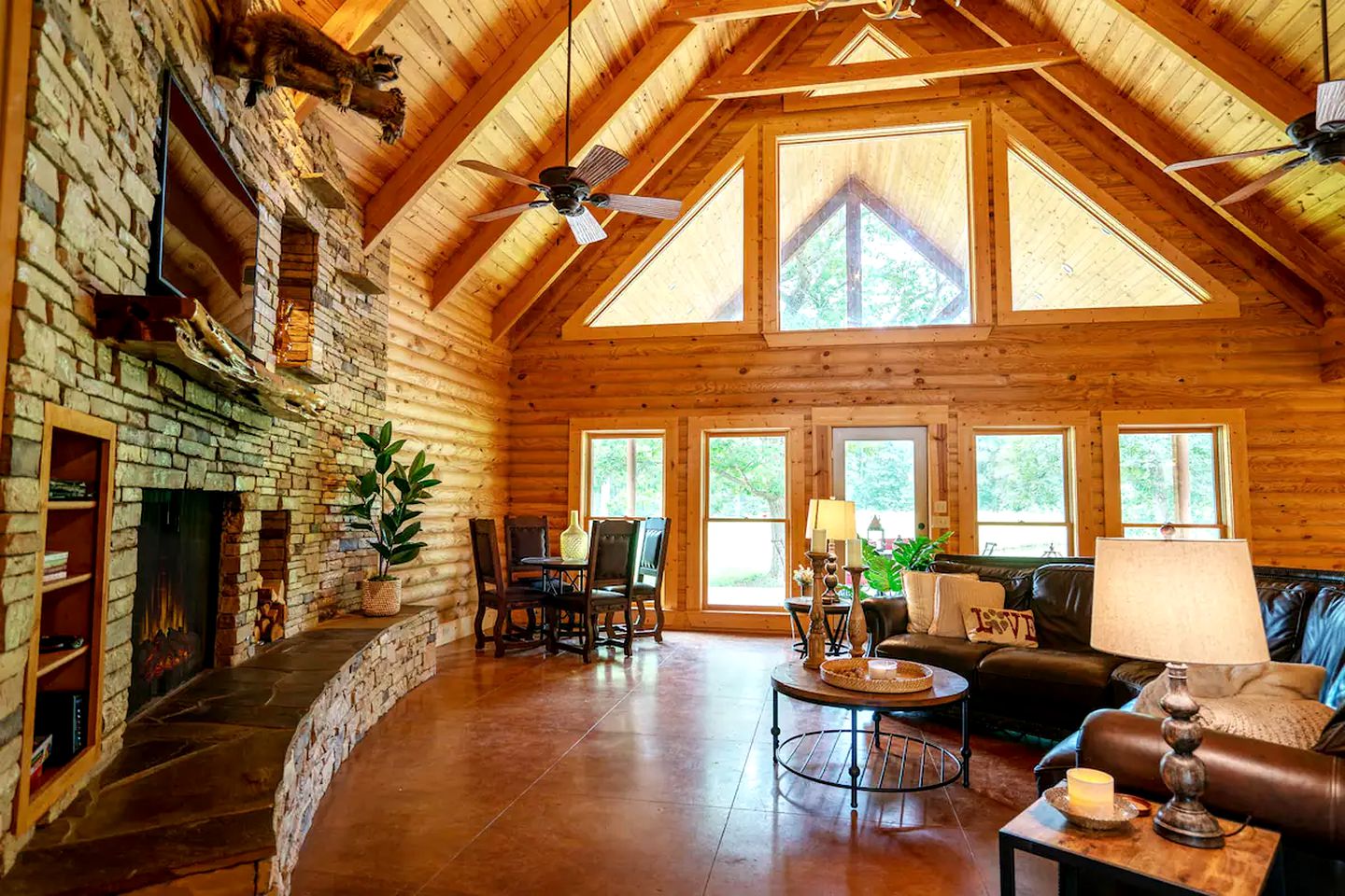 Fantastic Cabin Rental with Outdoor Living Space Ideal for a Lake Conroe Getaway