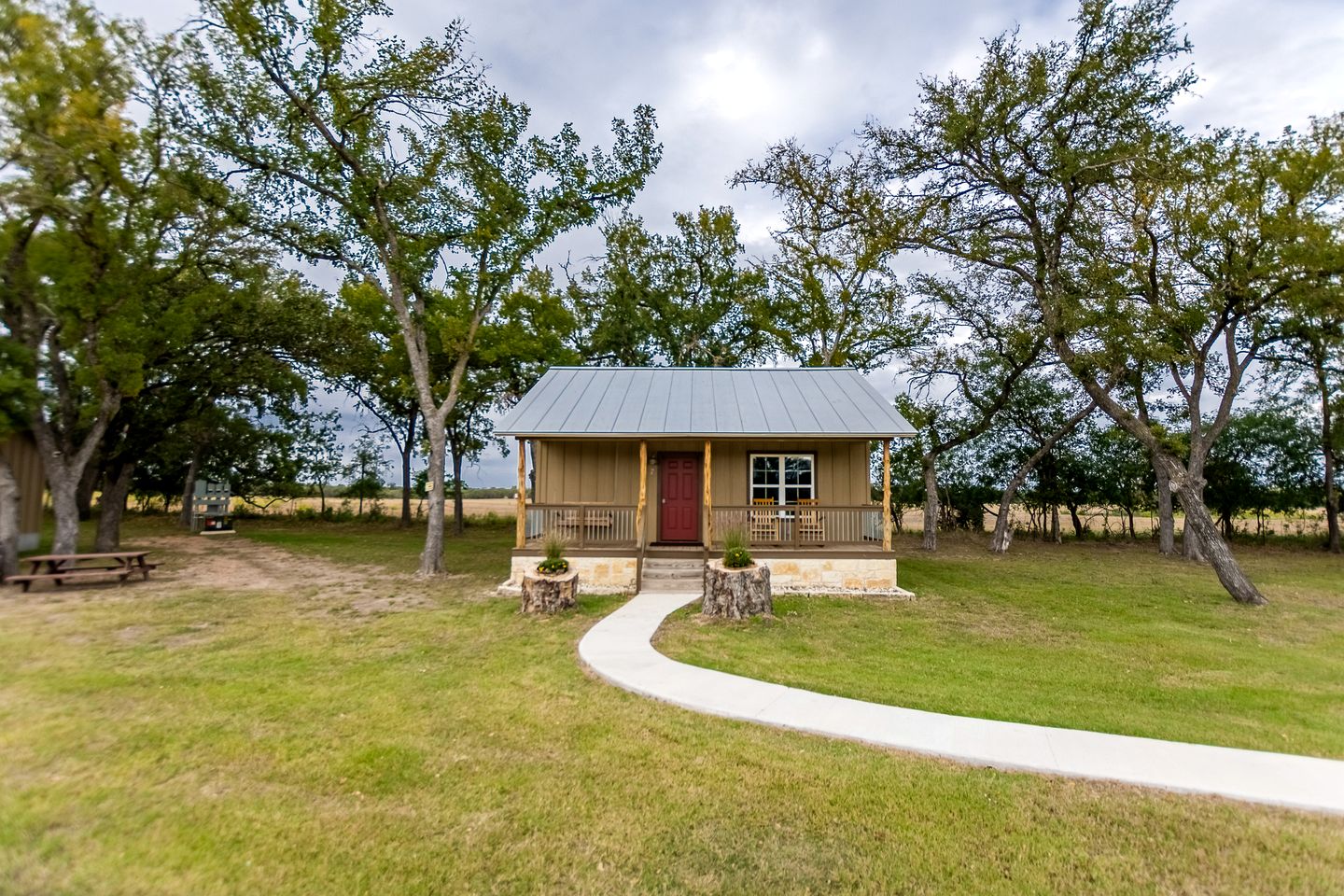 Rustic Pet-Friendly Cottage with Hill Country Views & Private Wine Trail Access near Fredericksburg, Texas