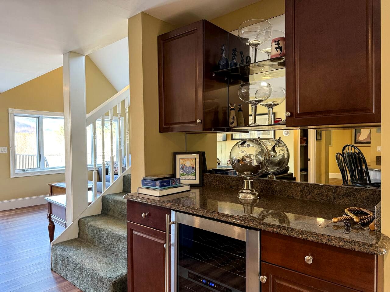 Breathtaking Mountain Views, Hot Tub & Pool Access in North Conway, New Hampshire