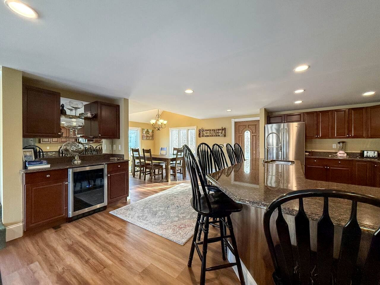 Breathtaking Mountain Views, Hot Tub & Pool Access in North Conway, New Hampshire