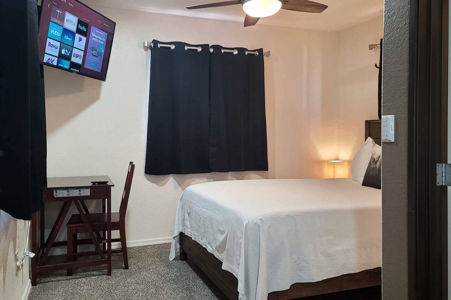 Quiet Adventure Base with BBQ Area & Scenic Nights in Williams, Arizona