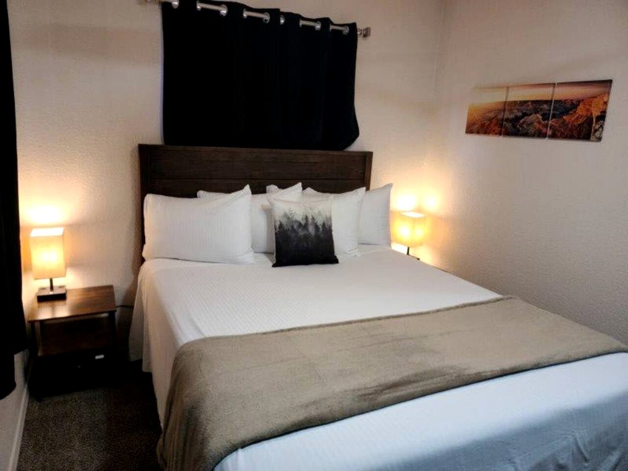Quiet Adventure Base with BBQ Area & Scenic Nights in Williams, Arizona