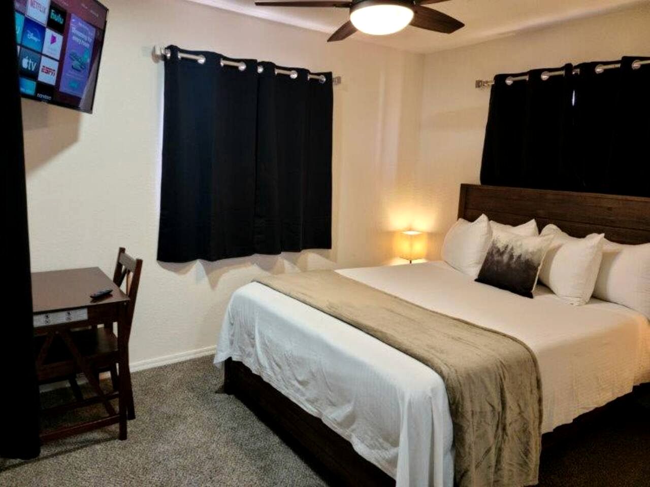Quiet Adventure Base with BBQ Area & Scenic Nights in Williams, Arizona