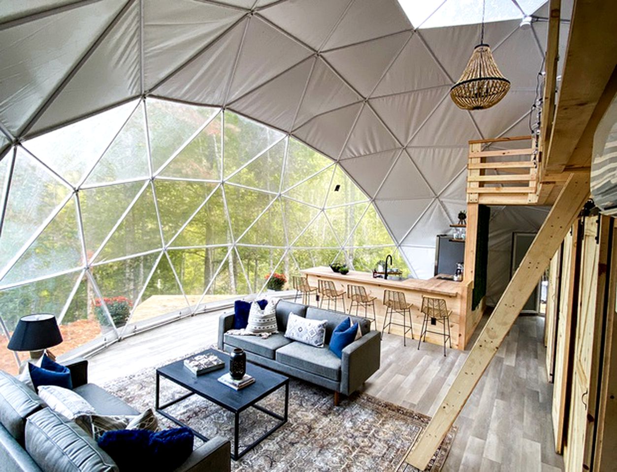 Fantastic Dome Rental for an Amazing Tennessee Glamping Experience