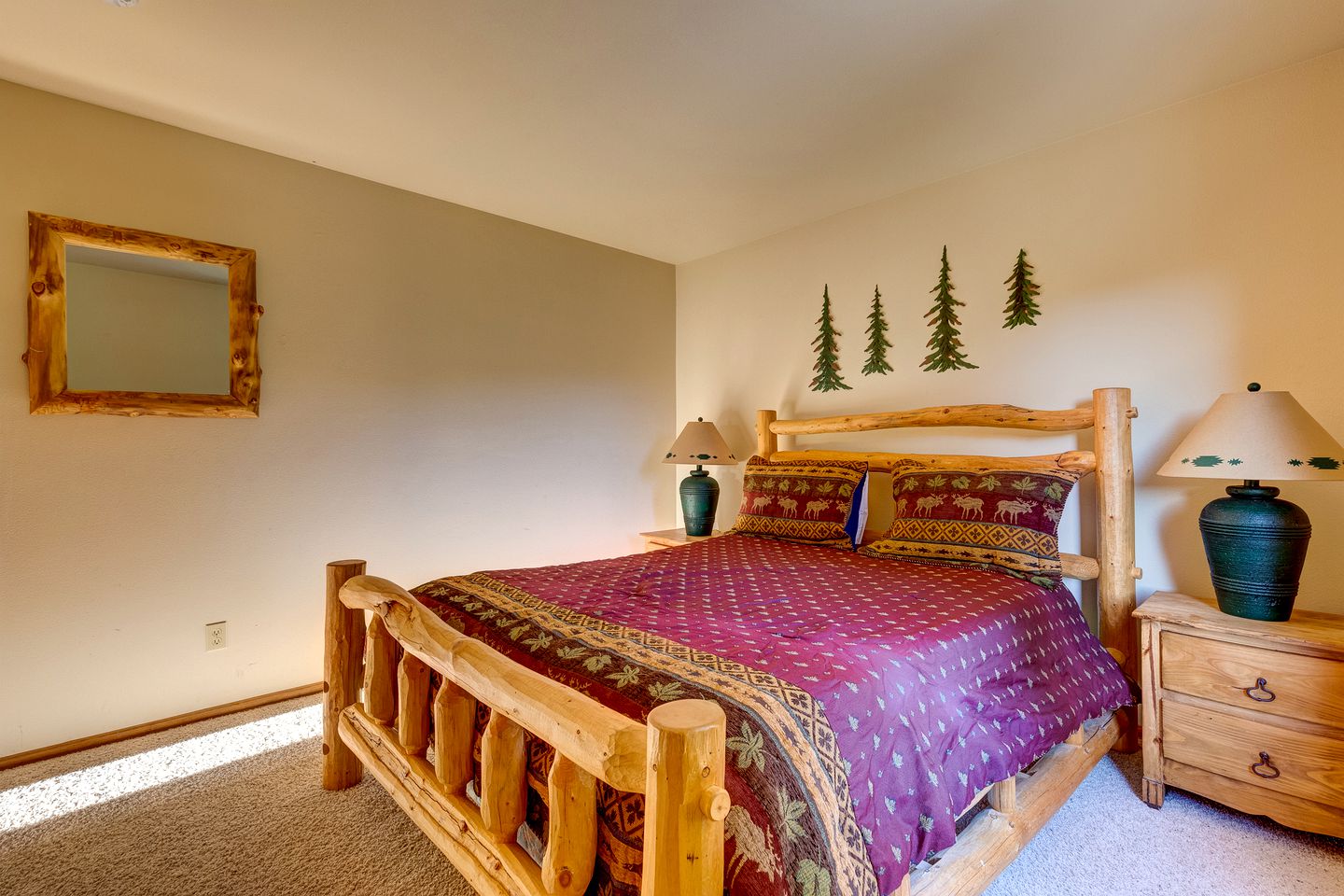 Comfortable Retreat with a Hot Tub for Vacations in Breckenridge