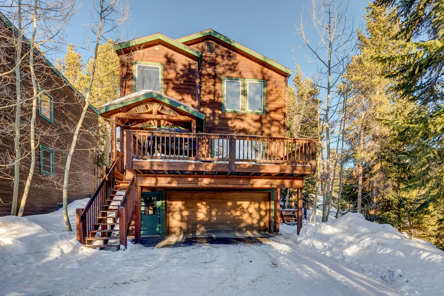 Comfortable Retreat with a Hot Tub for Vacations in Breckenridge