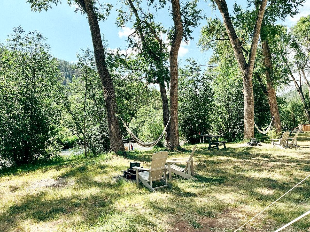 Cozy Safari Tent on the Pecos River, Perfect for Intimate Glamping Escapes in New Mexico