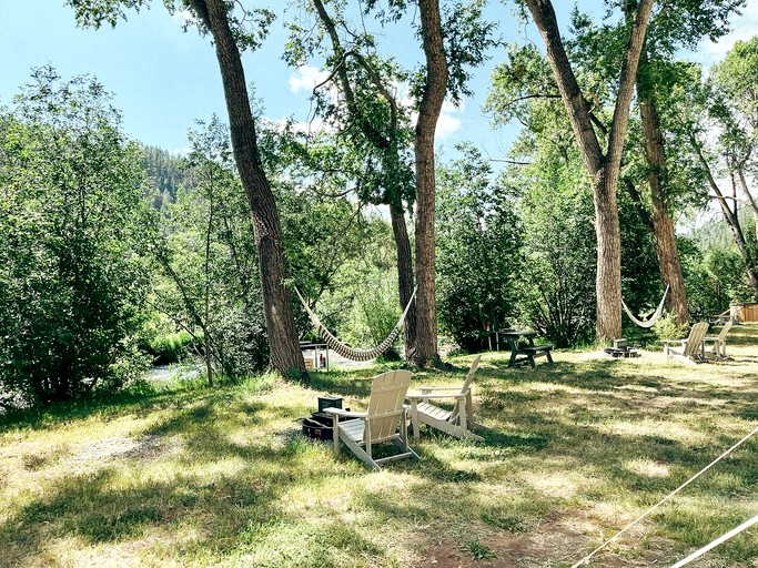 Cute Glamping Tent Rental on the Pecos River for Romantic Getaways near the Santa Fe Forest, New Mexico | Safari Tents (Pecos, New Mexico, United Stat