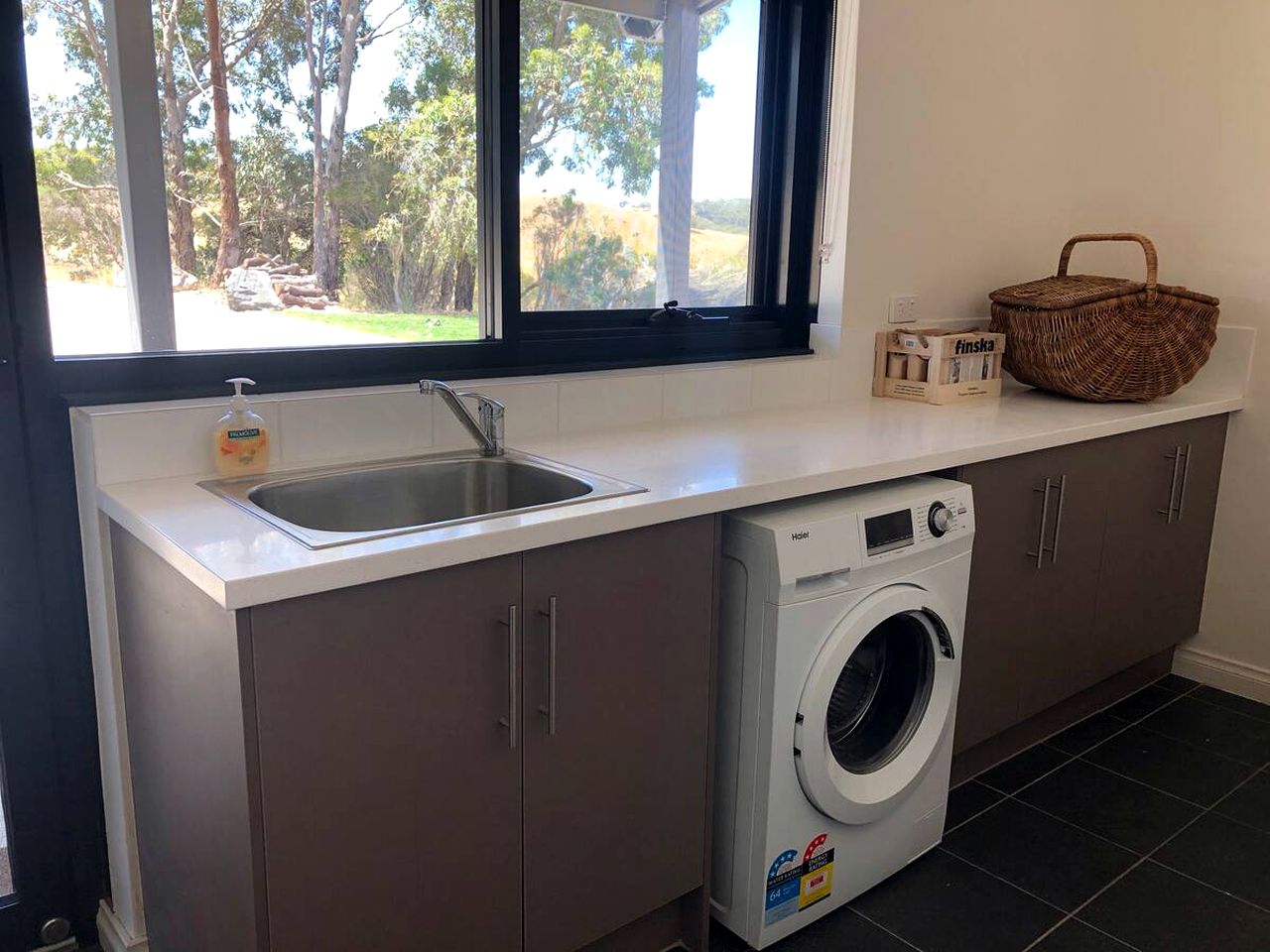 Luxurious Villa Rental Perfect for Glamping in South Australia