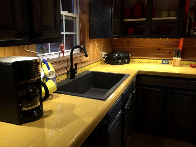 A-Frames (Broaddus, Texas, United States)