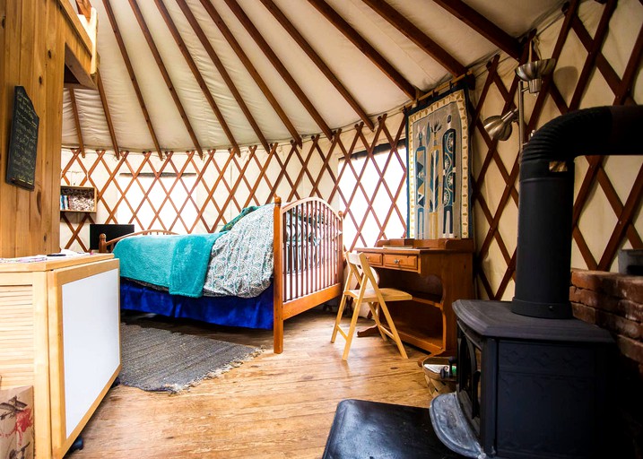 Yurts (Marshall, North Carolina, United States)