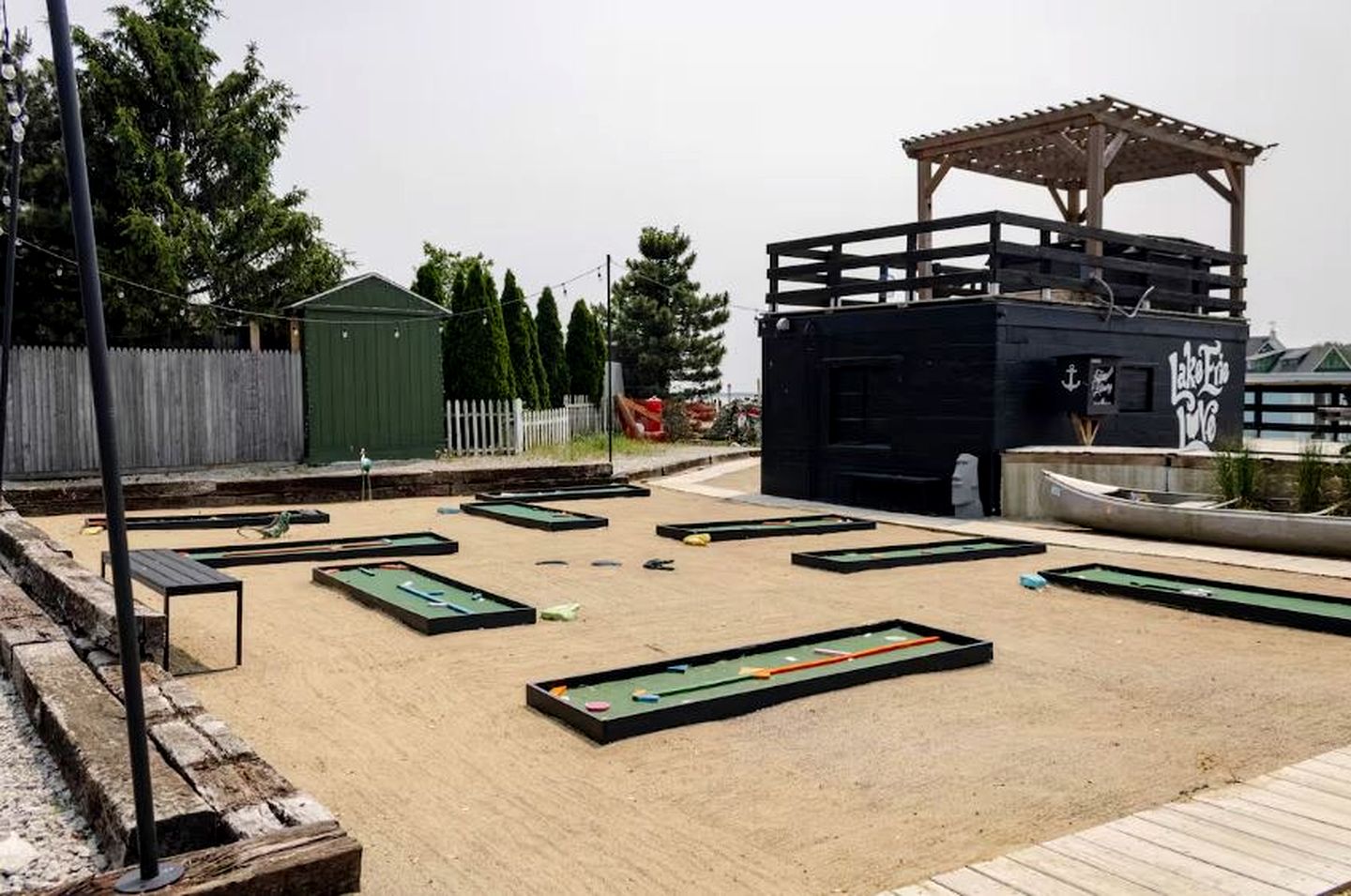 Tiny Luxurious Houseboat Perfect for Couples on Lake Erie, Ohio