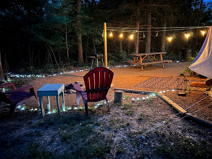 The Lucky One | Bell Tents (Tishomingo, Oklahoma, United States of America)