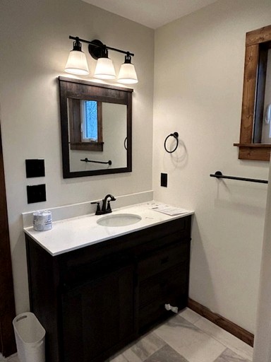 The Sky Breeze Cabin | Cabins (Nantahala, North Carolina, United States of America)