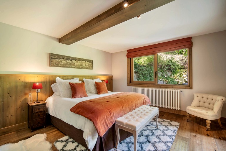 Vacation Rentals (France, Megève, Auvergne-Rhône-Alpes)