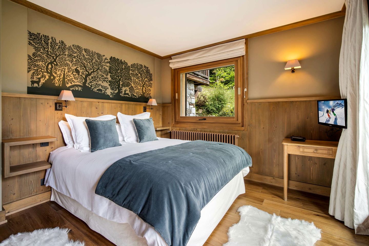 Luxurious Alpine Chalet with Cinema & Mont Blanc Views near Village of Megève, France