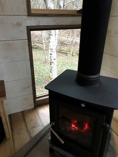 Off Grid Tiny Cabin Ideal for Couples in Burnsville, North Caroline | Cabins (Burnsville, North Carolina, United States of America)