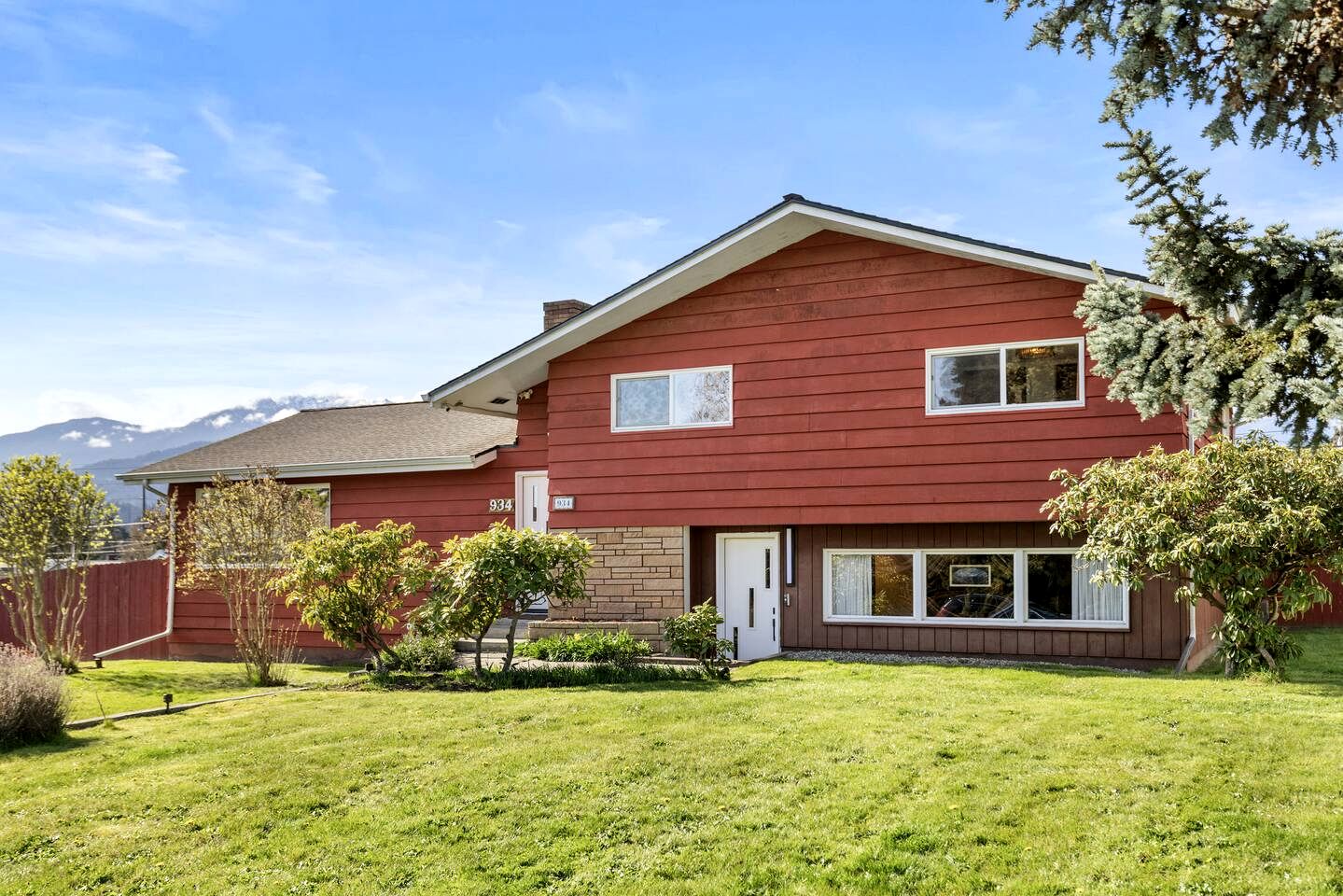 Refined Mid-Century Retreat with Strait & Mountain Views near Olympic National Park, Port Angeles, Washington