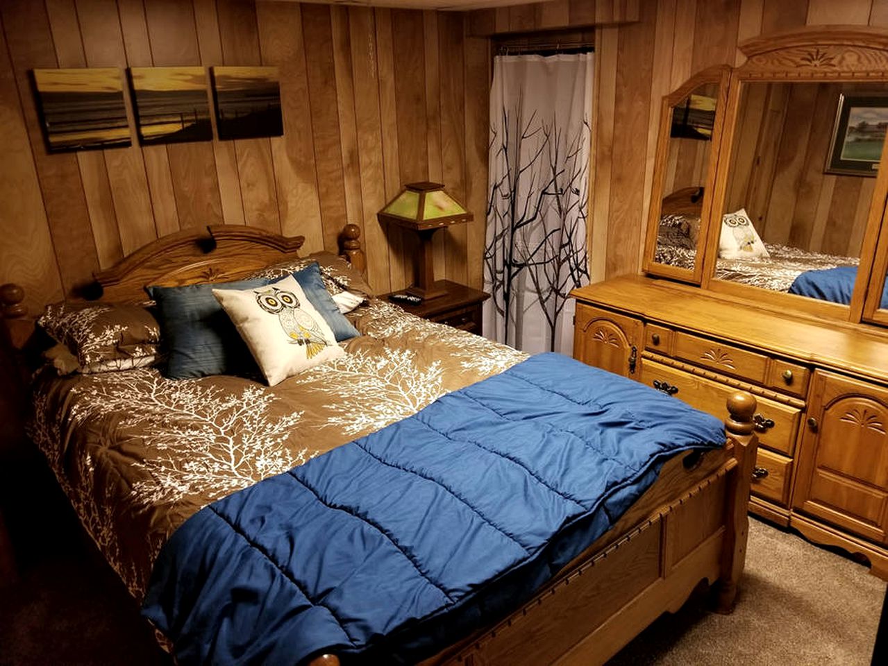 Secluded Lake Cottage Rental with a Dock and a Game Room in Hale, Michigan