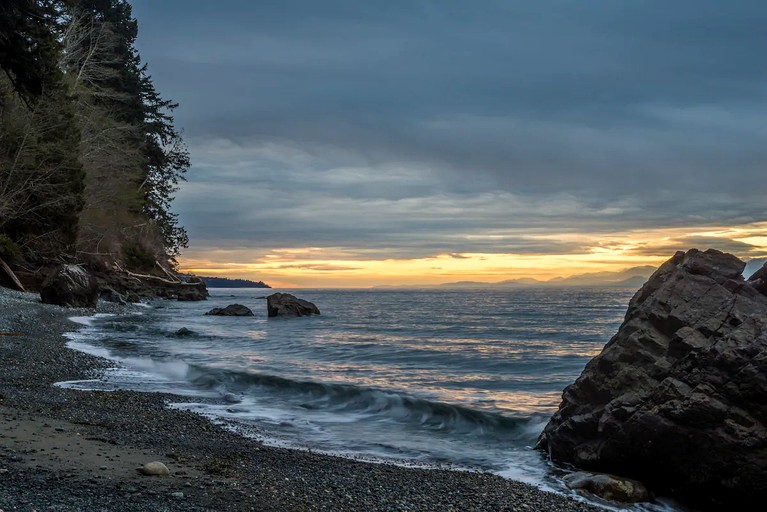 Cottages (Shirley, British Columbia, Canada)