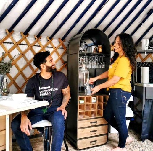 Yurts (Innisfil, Ontario, Canada)
