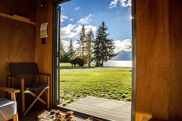 Cabins (Lake Hawea, South Island, New Zealand)