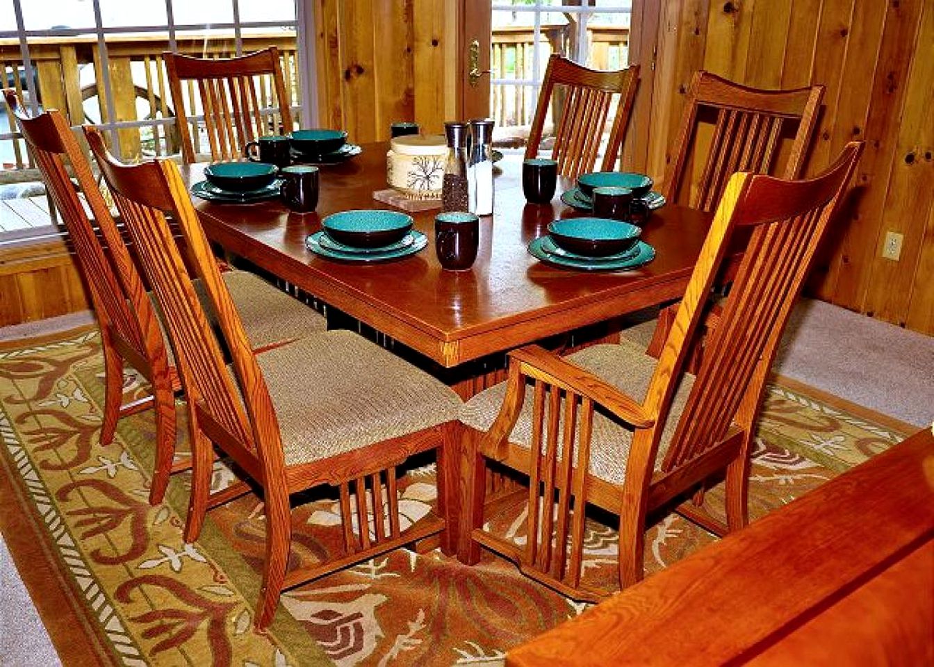 Homey Idyllwild Accommodation with a Hot Tub, Best California Glamping Sites