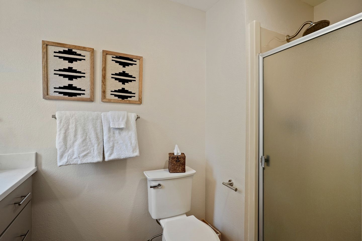 Family and Pet Friendly Cabin with Hot-Tub in Oregon