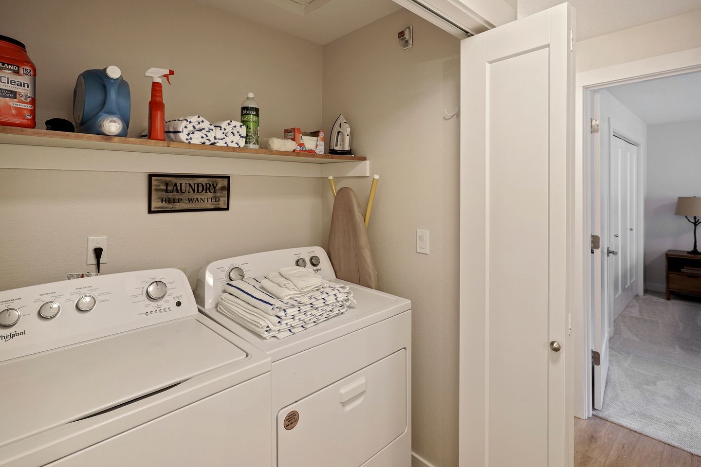 Family and Pet Friendly Cabin with Hot-Tub in Oregon